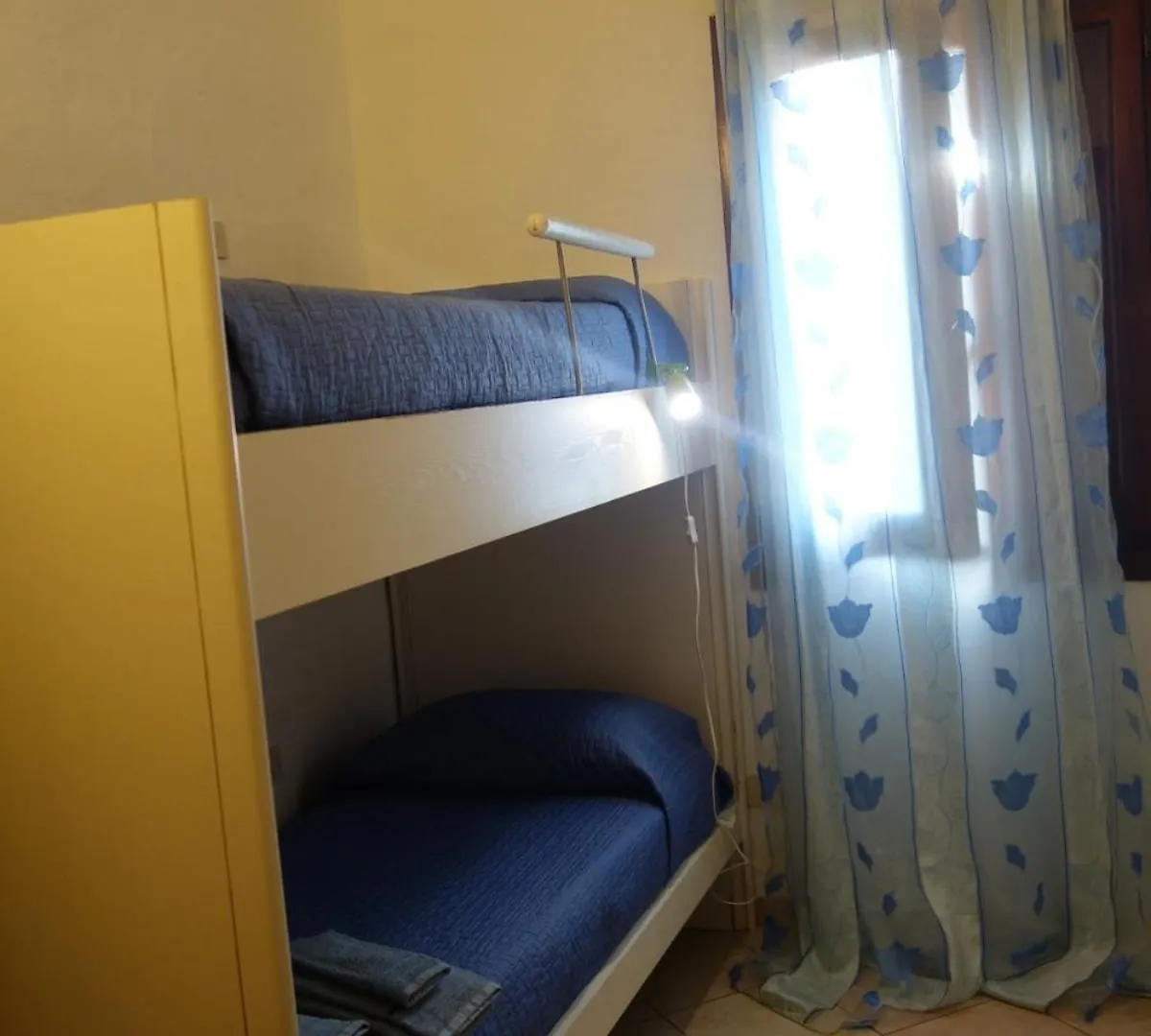 Capo Coda Cavallo, Vacanze Nella Casa Il Maestrale